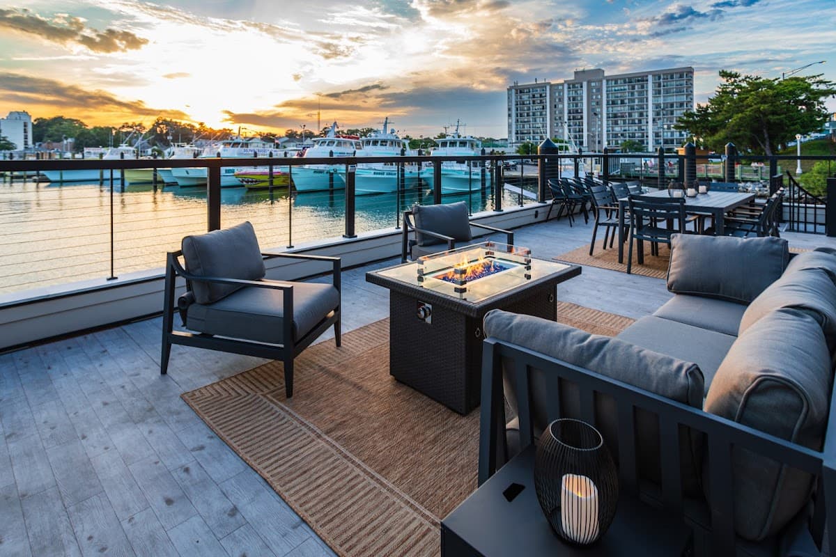 FLOHOM 10 | Rudee Retreat