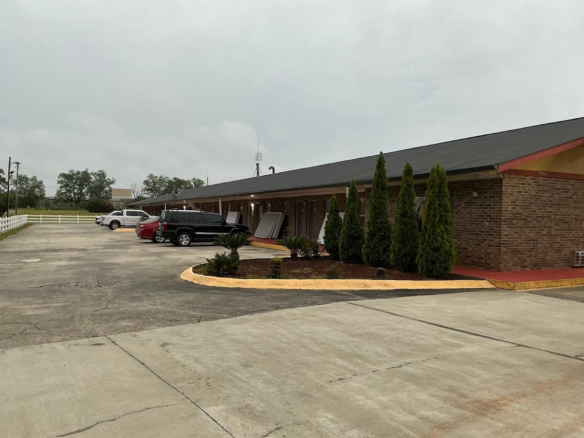 Crossroads Motel