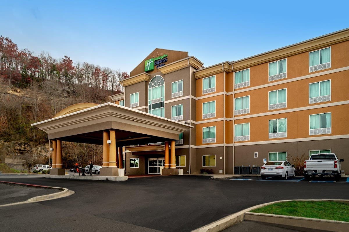Holiday Inn Express & Suites Hazard by IHG