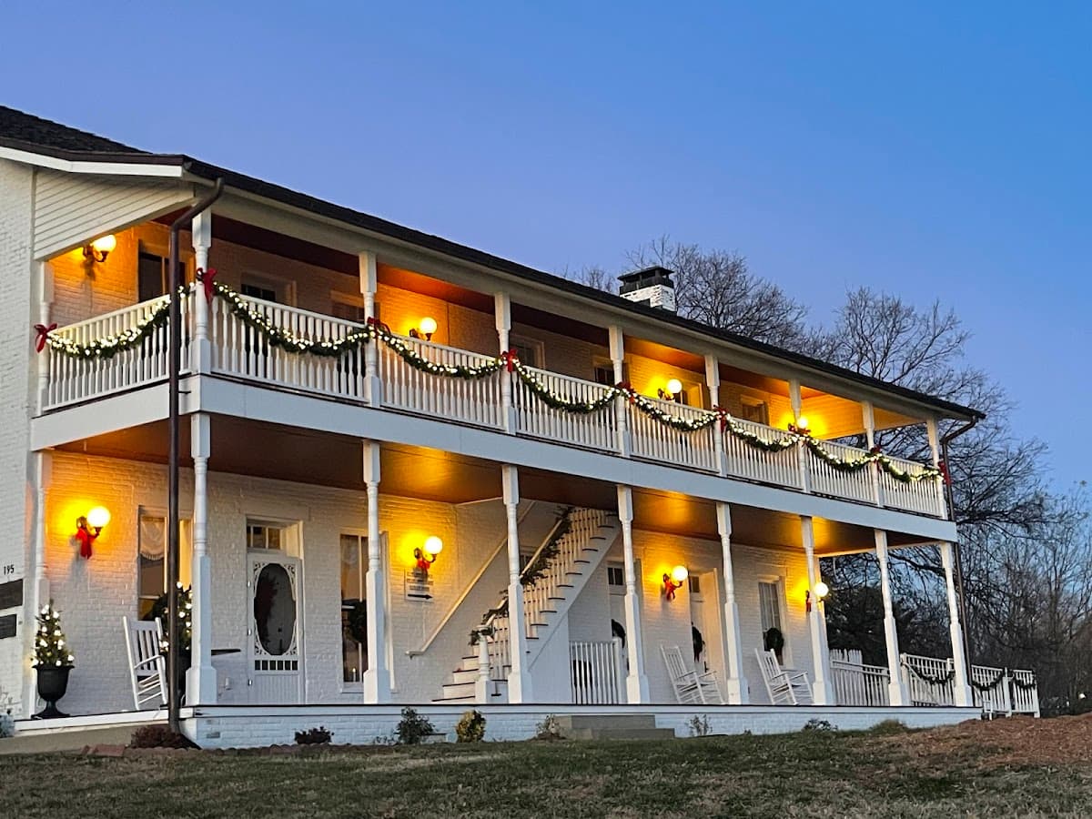 Historic Rose Hotel