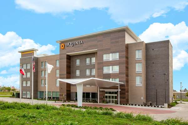La Quinta by Wyndham Altoona Des Moines
