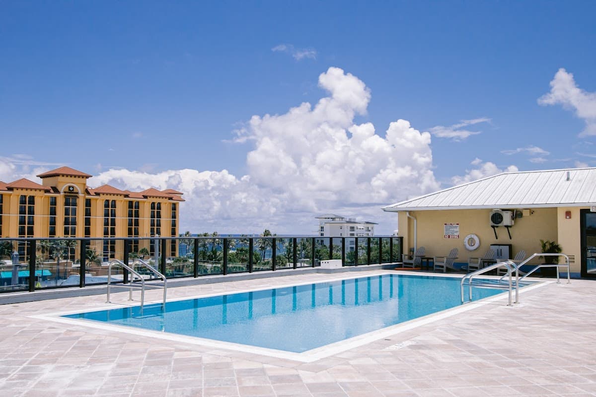 Vistalmar Beach Resort