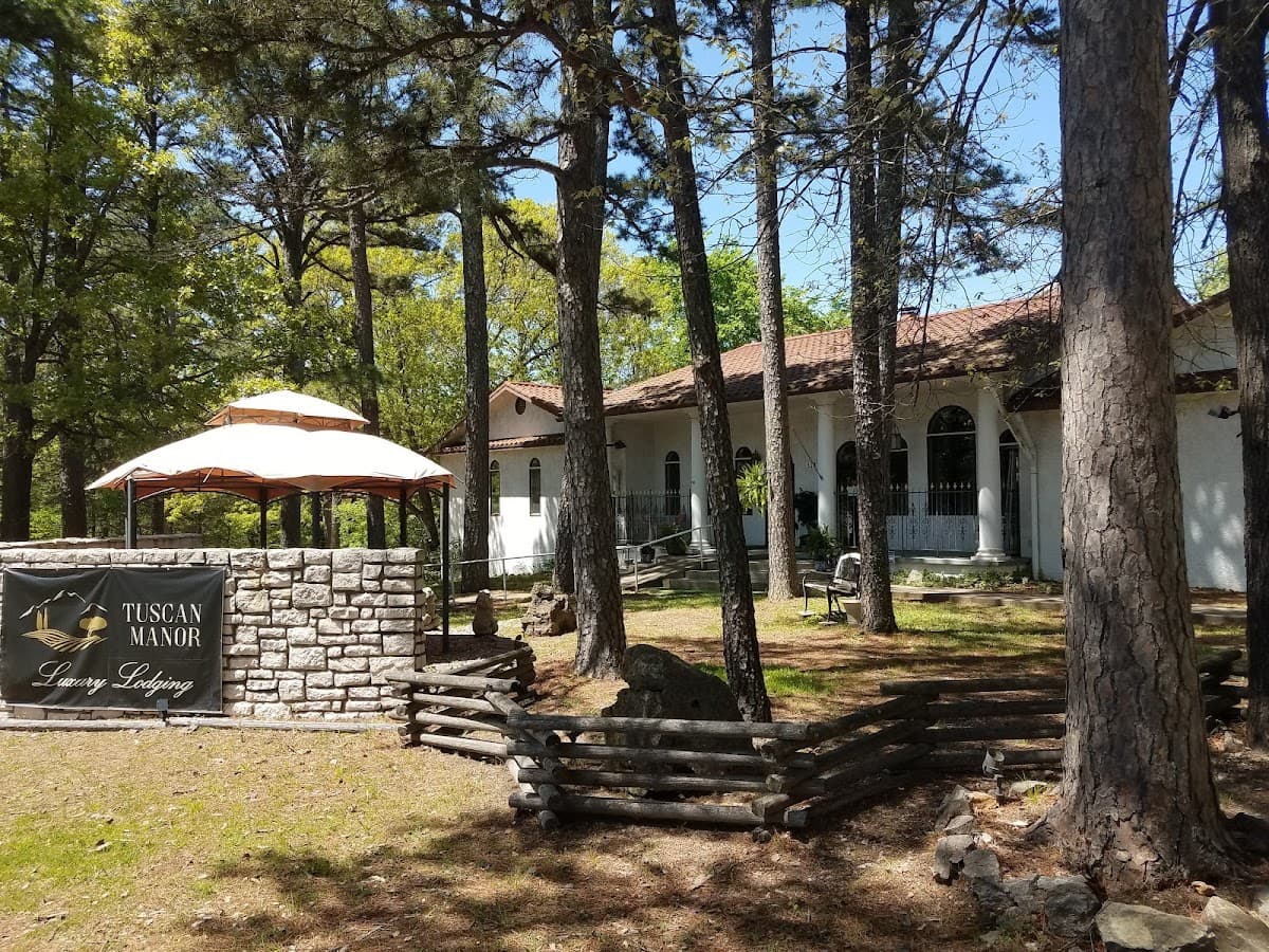 The Tuscan Manor Bed & Breakfast