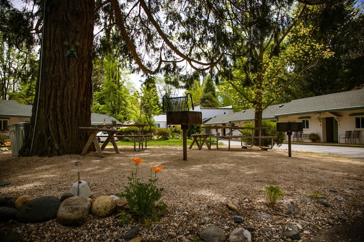 Outside Inn