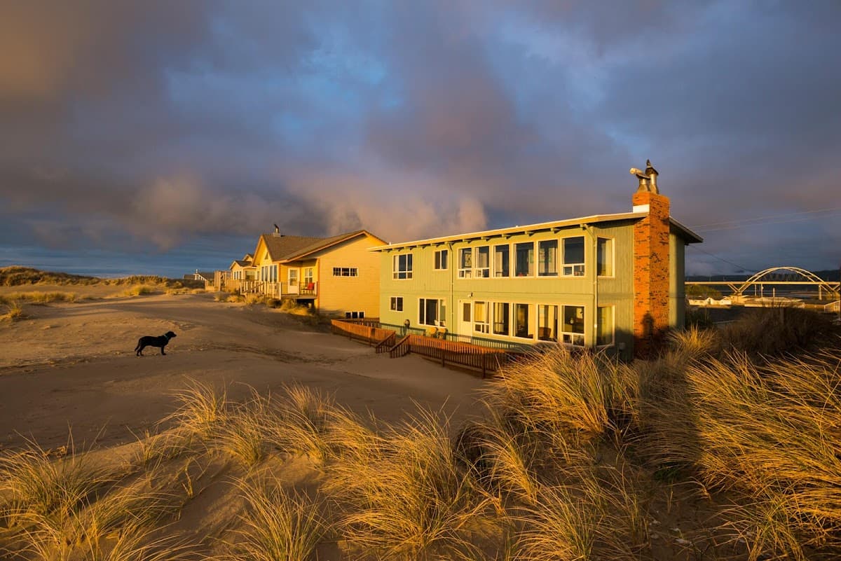 Pacific Chart House
