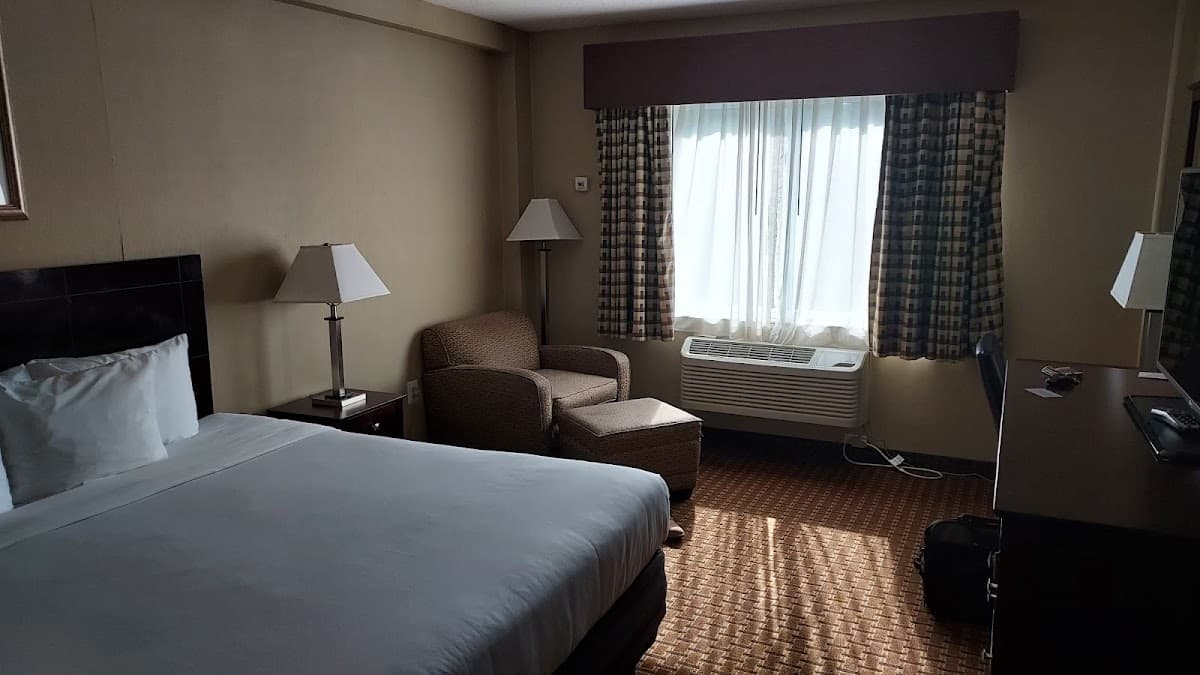 Avon Hotel - Toms River