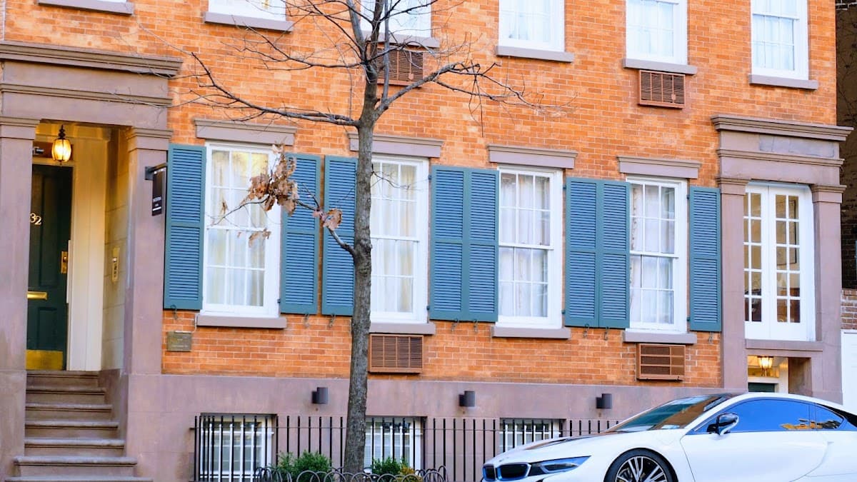 Incentra Village House