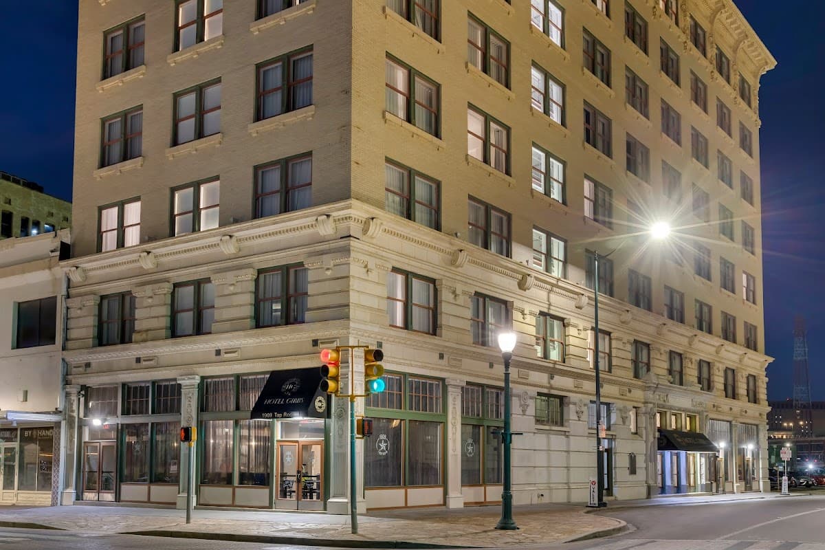 Hotel Gibbs Downtown San Antonio Riverwalk