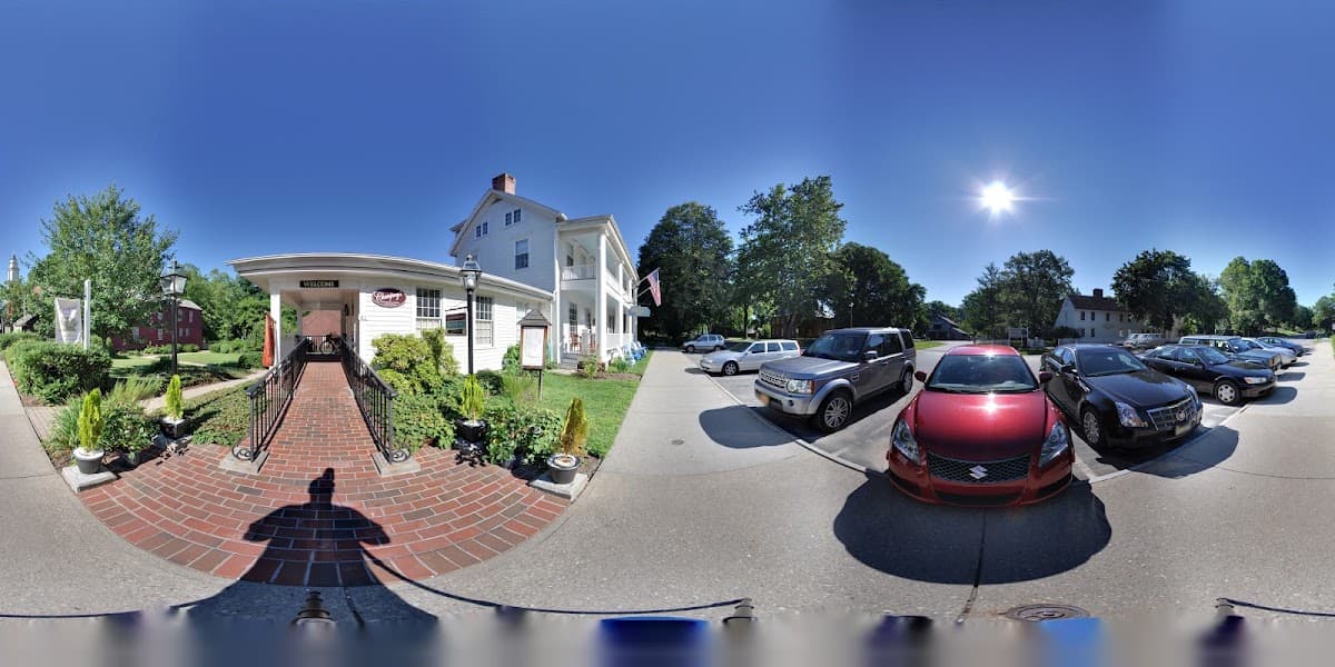 Deerfield Inn