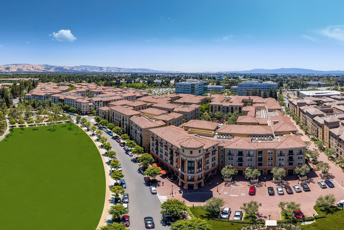 Crescent Village