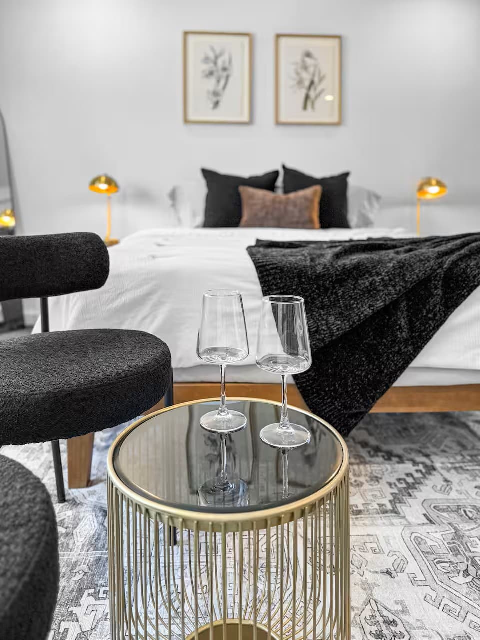Daniella's Suites