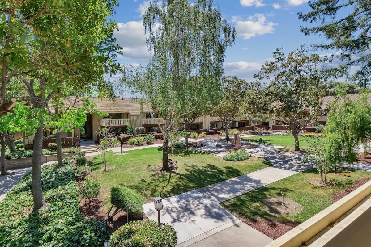 Summerwood Apartments