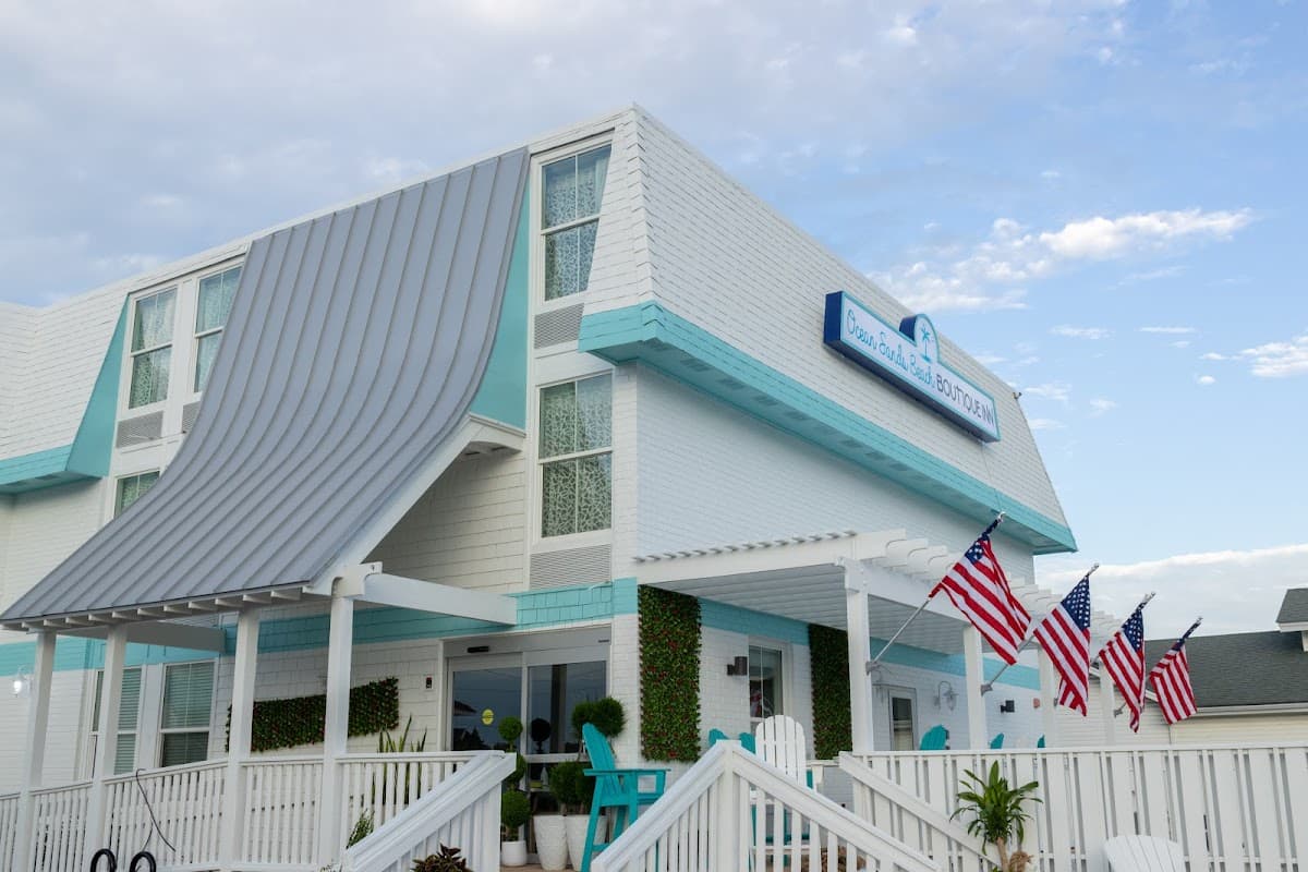 Ocean Sands Beach Boutique Inn - Kill Devil Hills - Outer Banks - Stay By the Beach