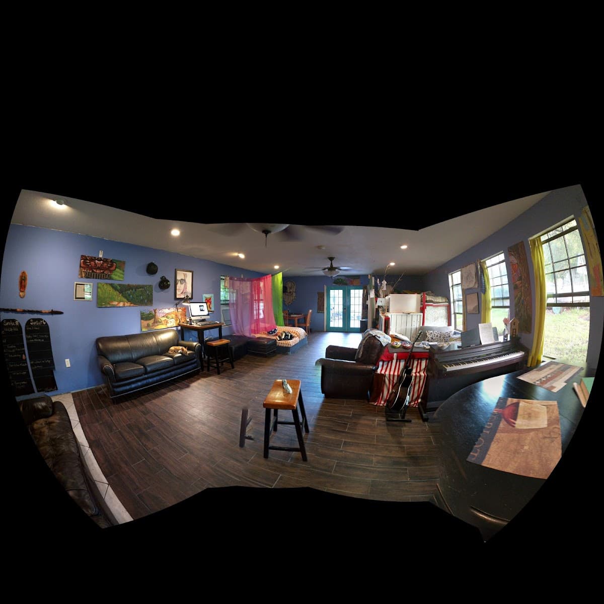 Marcys Cottage Hostel