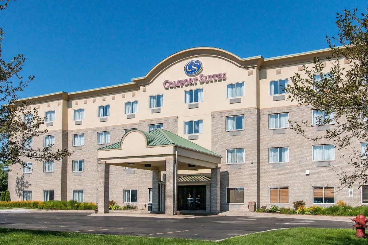 Comfort Suites