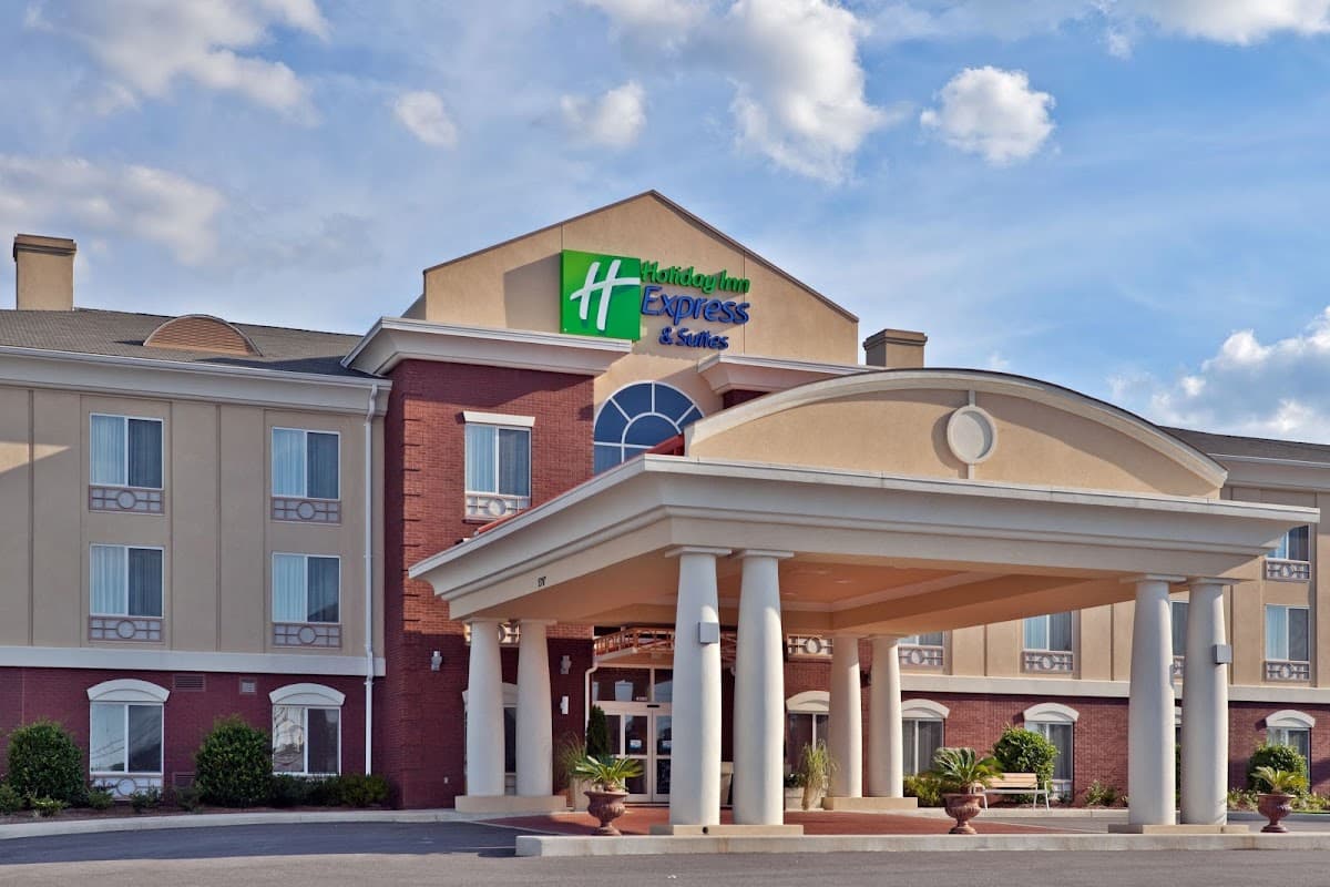 Holiday Inn Express & Suites Dothan North by IHG