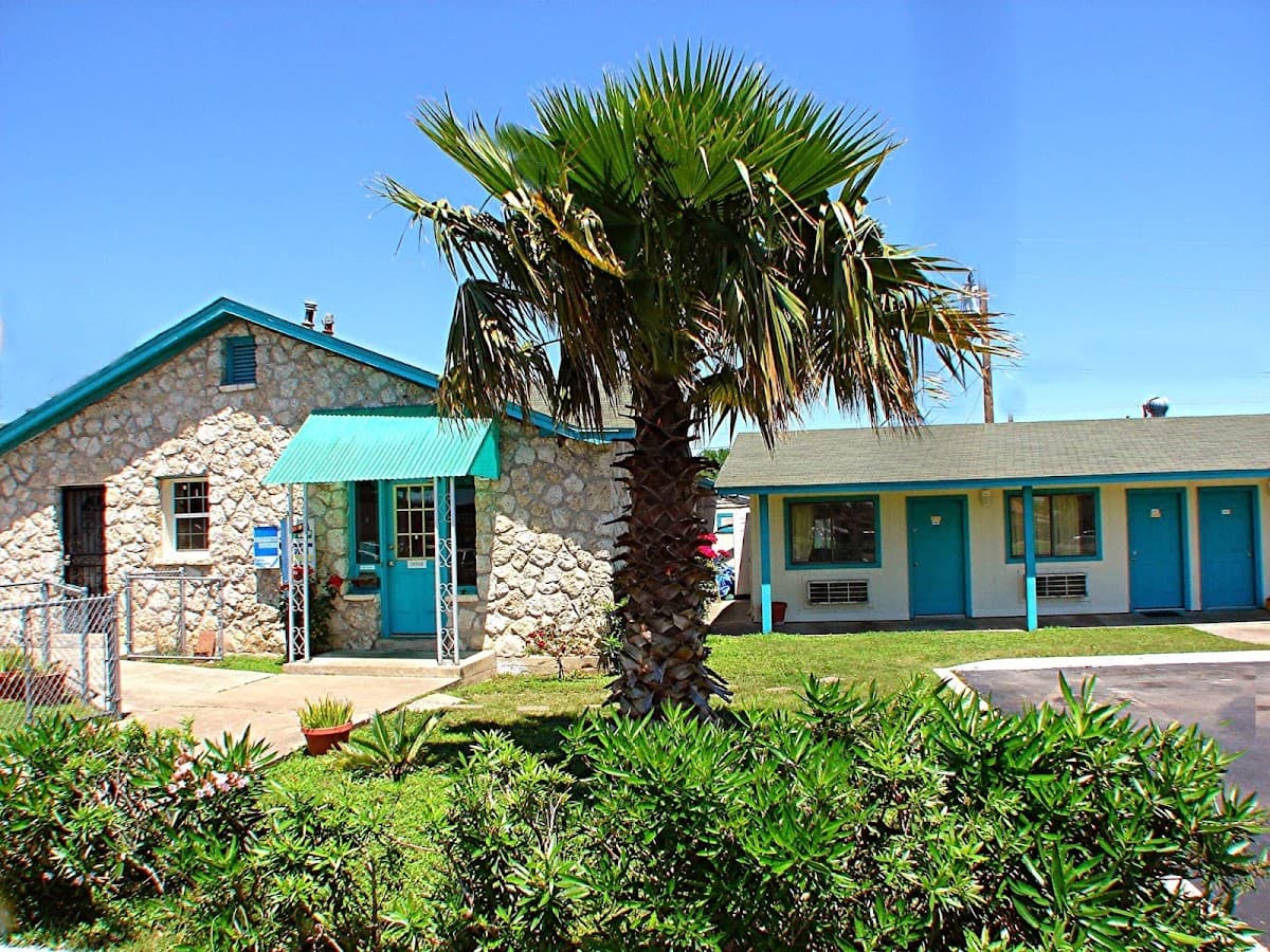 El Camino Motel