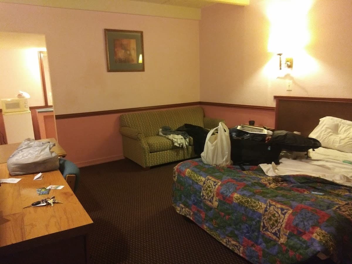 Holiday Terrace Motel