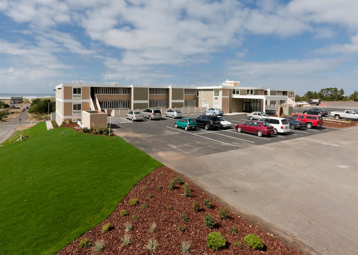 WorldMark Surfside Inn