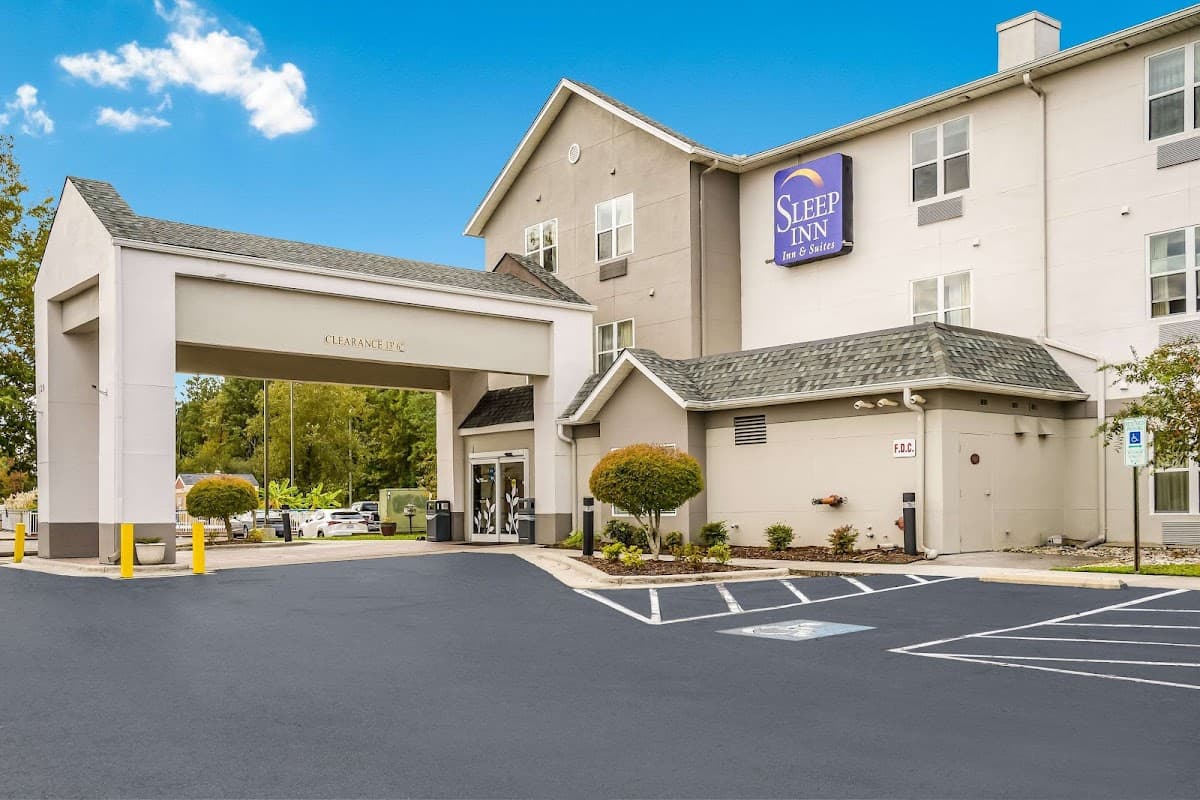 Sleep Inn & Suites Jacksonville near Camp Lejeune