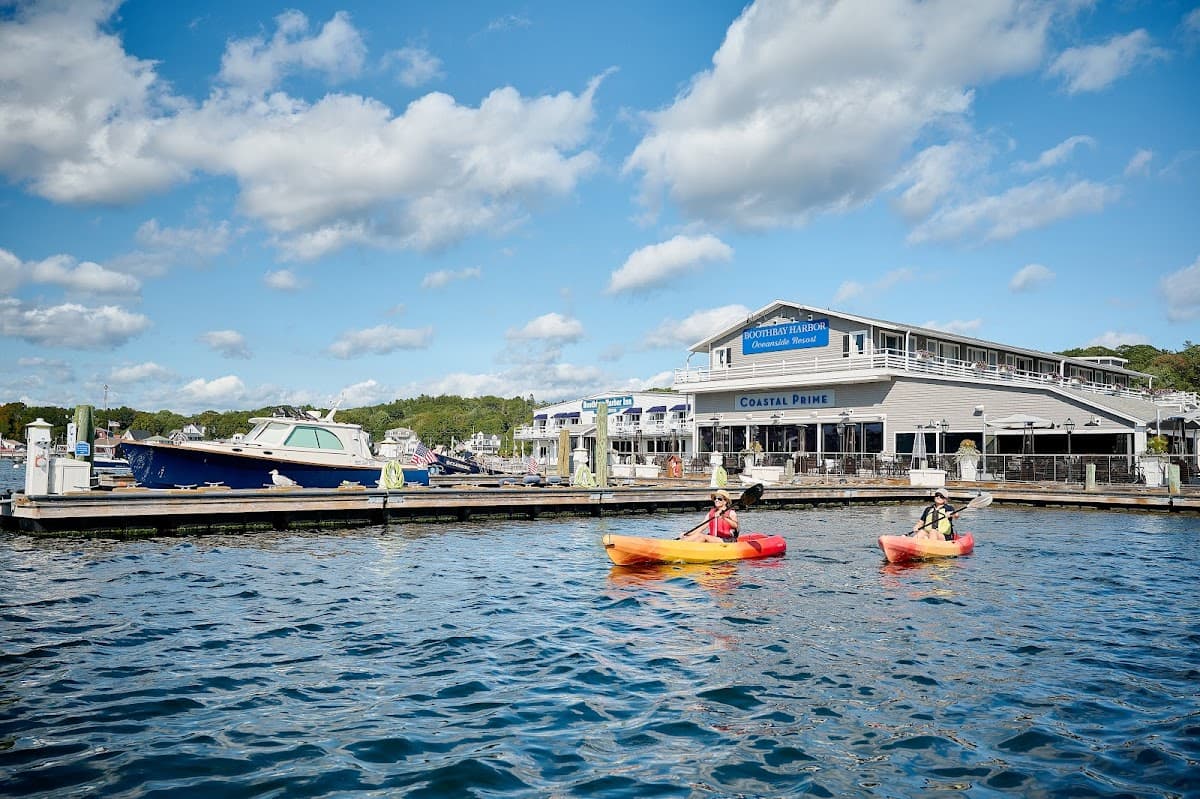 Boothbay Harbor Oceanside Inn
