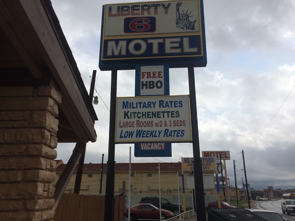 Liberty 6 Motel