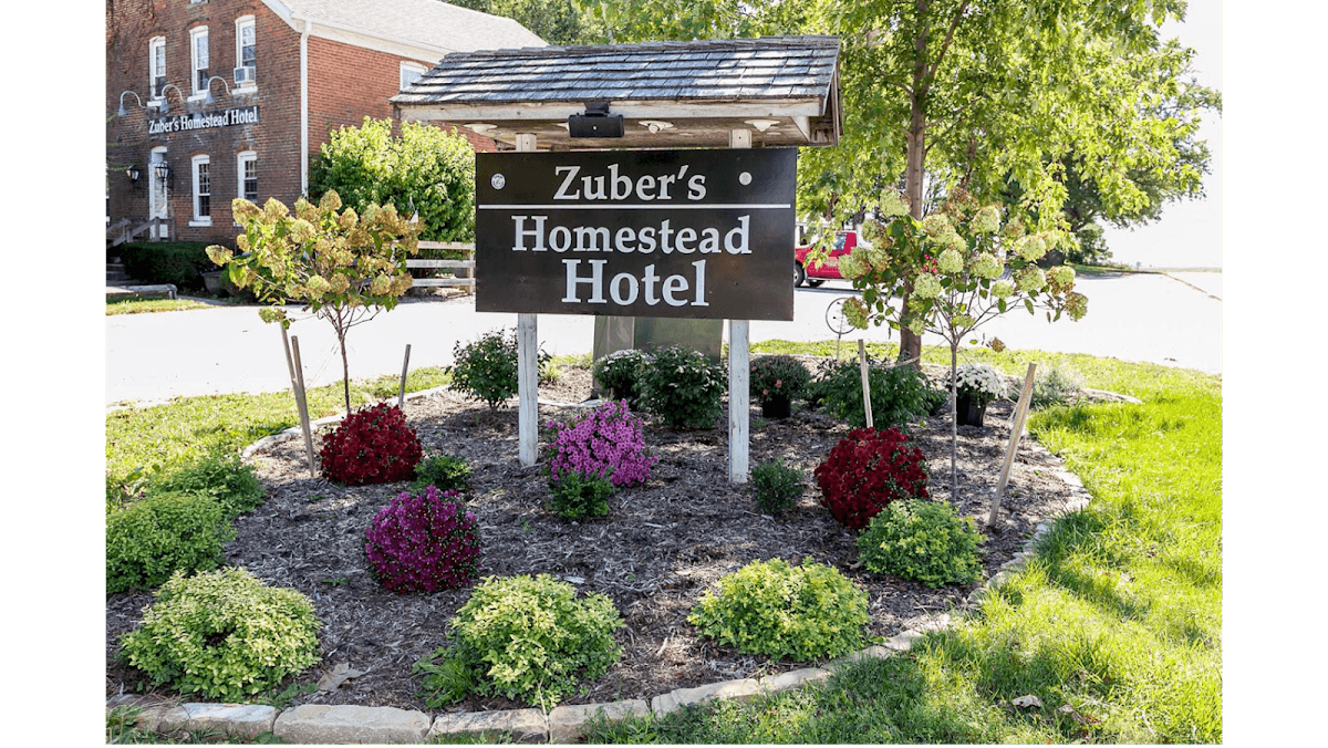 Zuber's Homestead Hotel