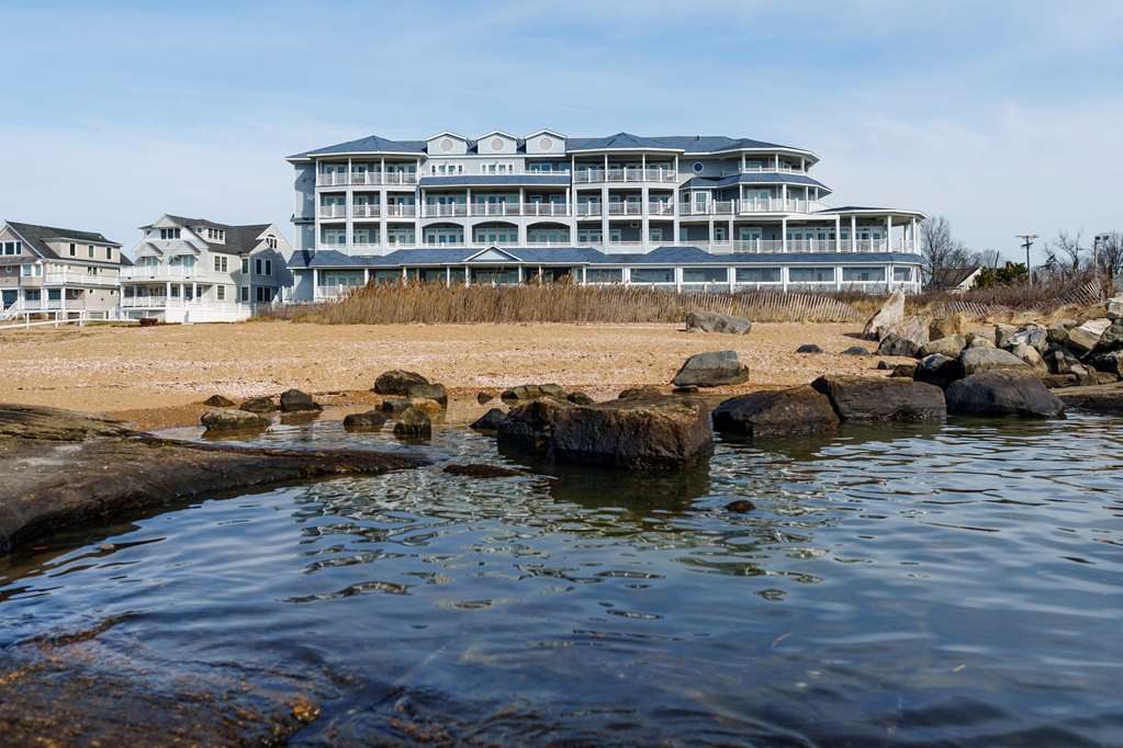Madison Beach Hotel, Curio Collection by Hilton