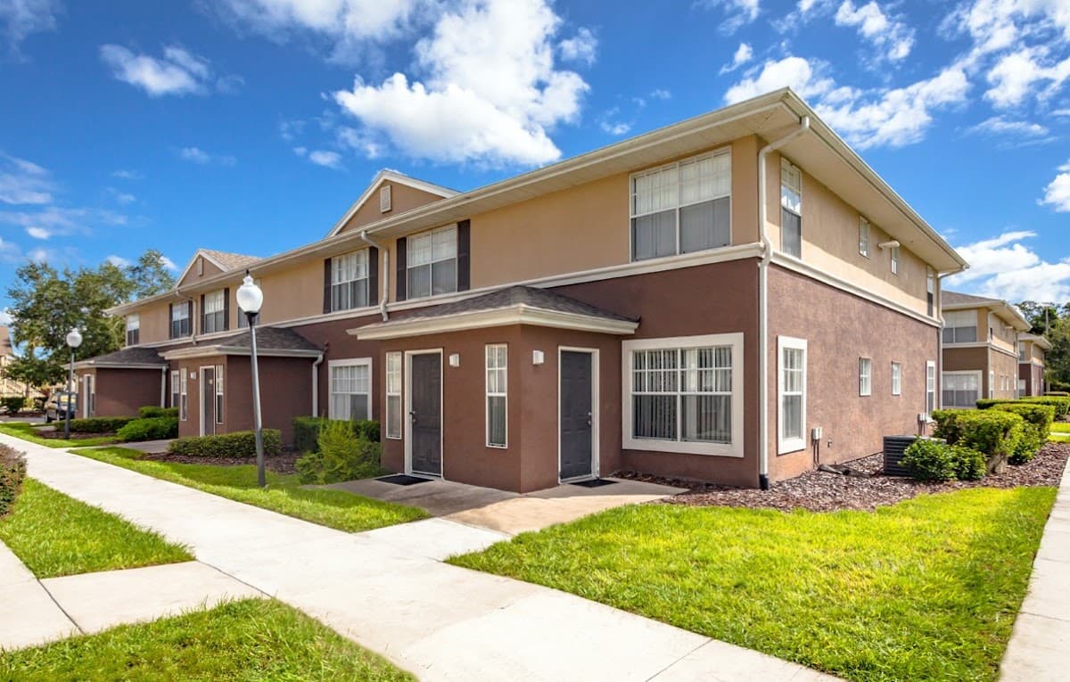 Landon Pointe Apartments