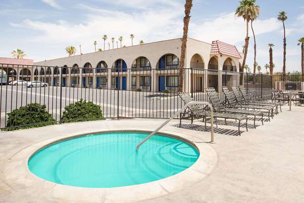 Travelodge by Wyndham Indio