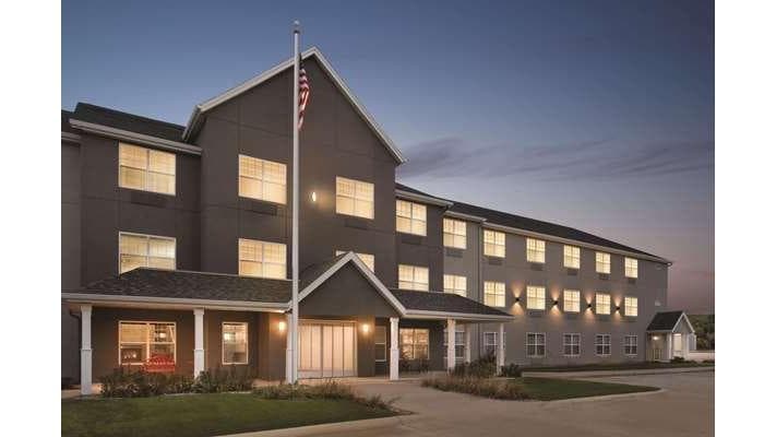 Country Inn & Suites by Radisson, Cedar Falls, IA