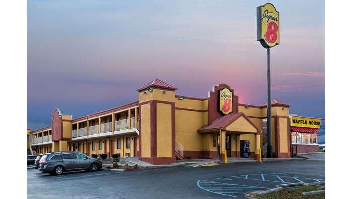 Super 8 by Wyndham Indianapolis/Southport Rd