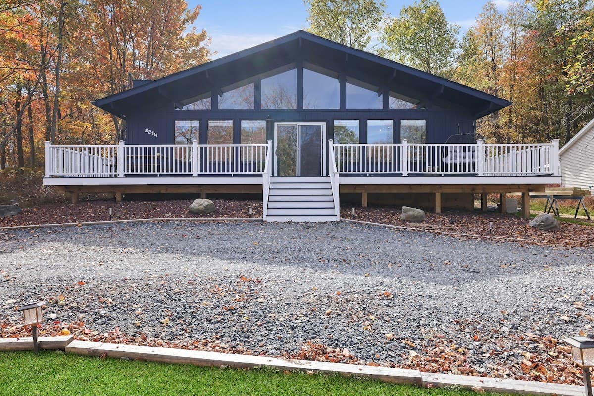 The Cozy Blue Chalet