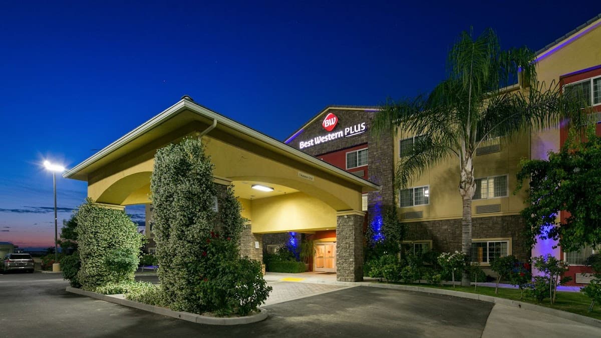 Best Western Plus Wasco Inn & Suites