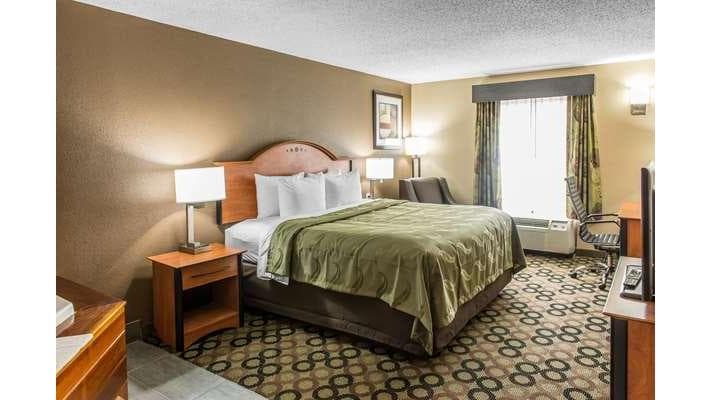 Quality Inn & Suites Columbus West - Hilliard