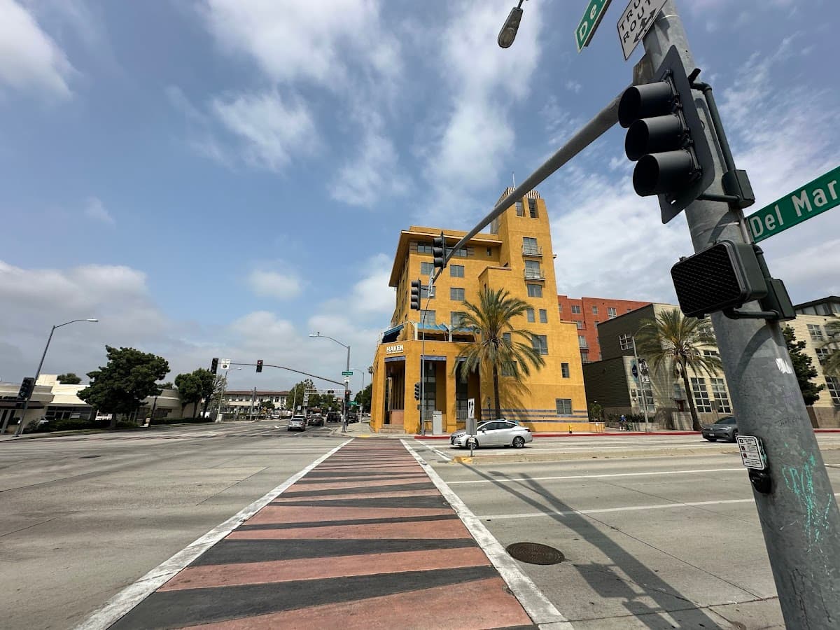 Haven at Del Mar Station Apartments