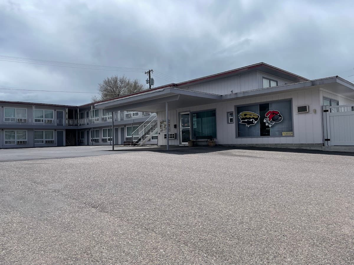 Sundowner Motel