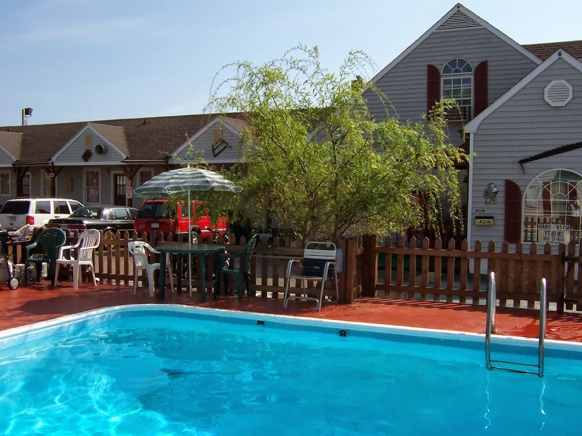 Ocean West Motel