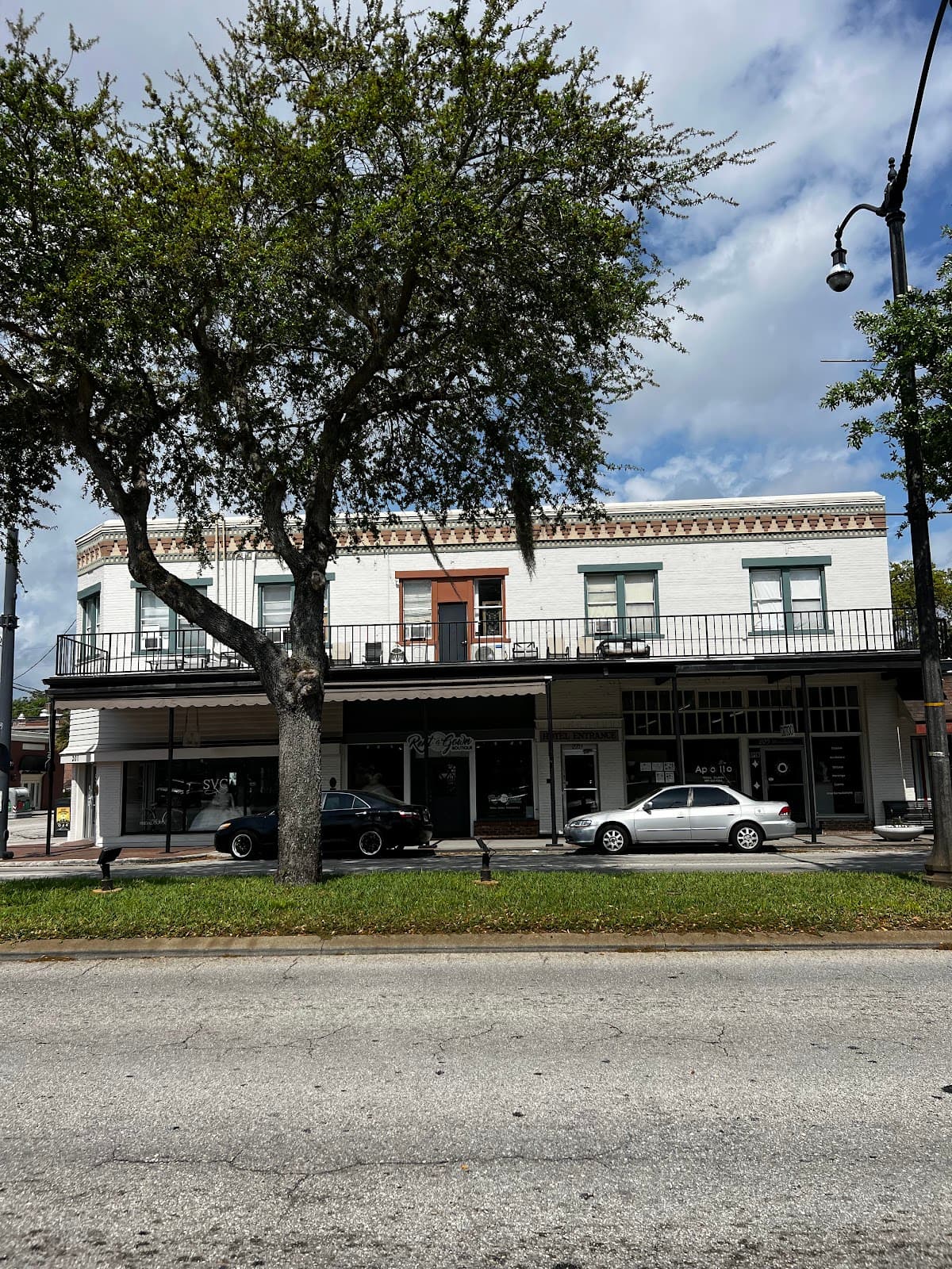 Orange Blossom Hotel