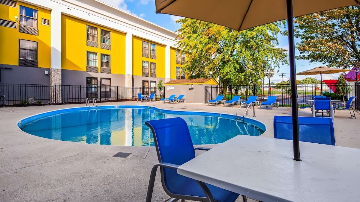 Best Western Plus Bloomington East Hotel