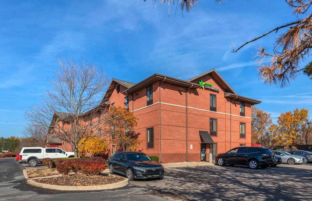 Extended Stay America- Select Suites - Rockford - State Street