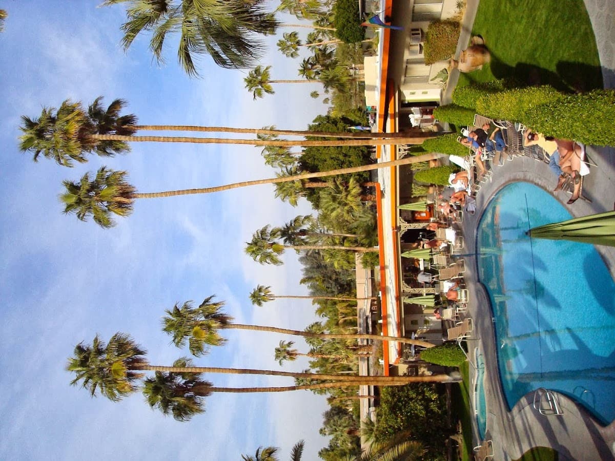 Inndulge Palm Springs
