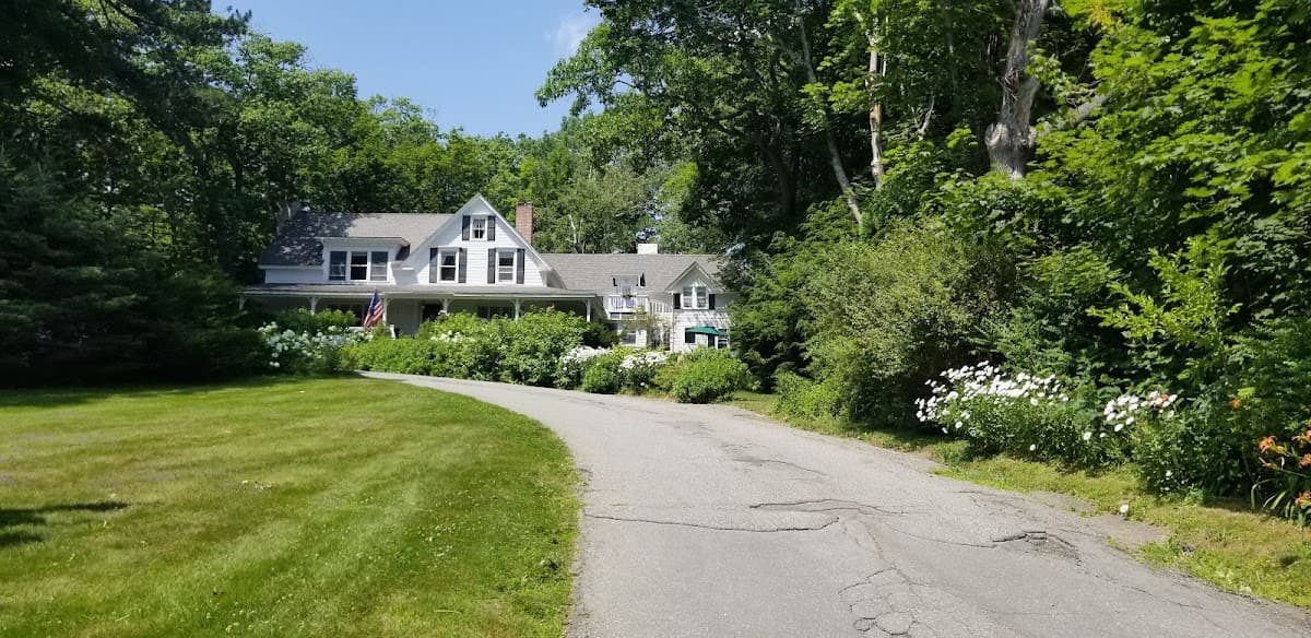 Timbercliffe Cottage Ocean View Inn