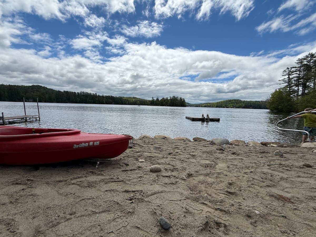 Birchwood Cottages on Loon Lake
