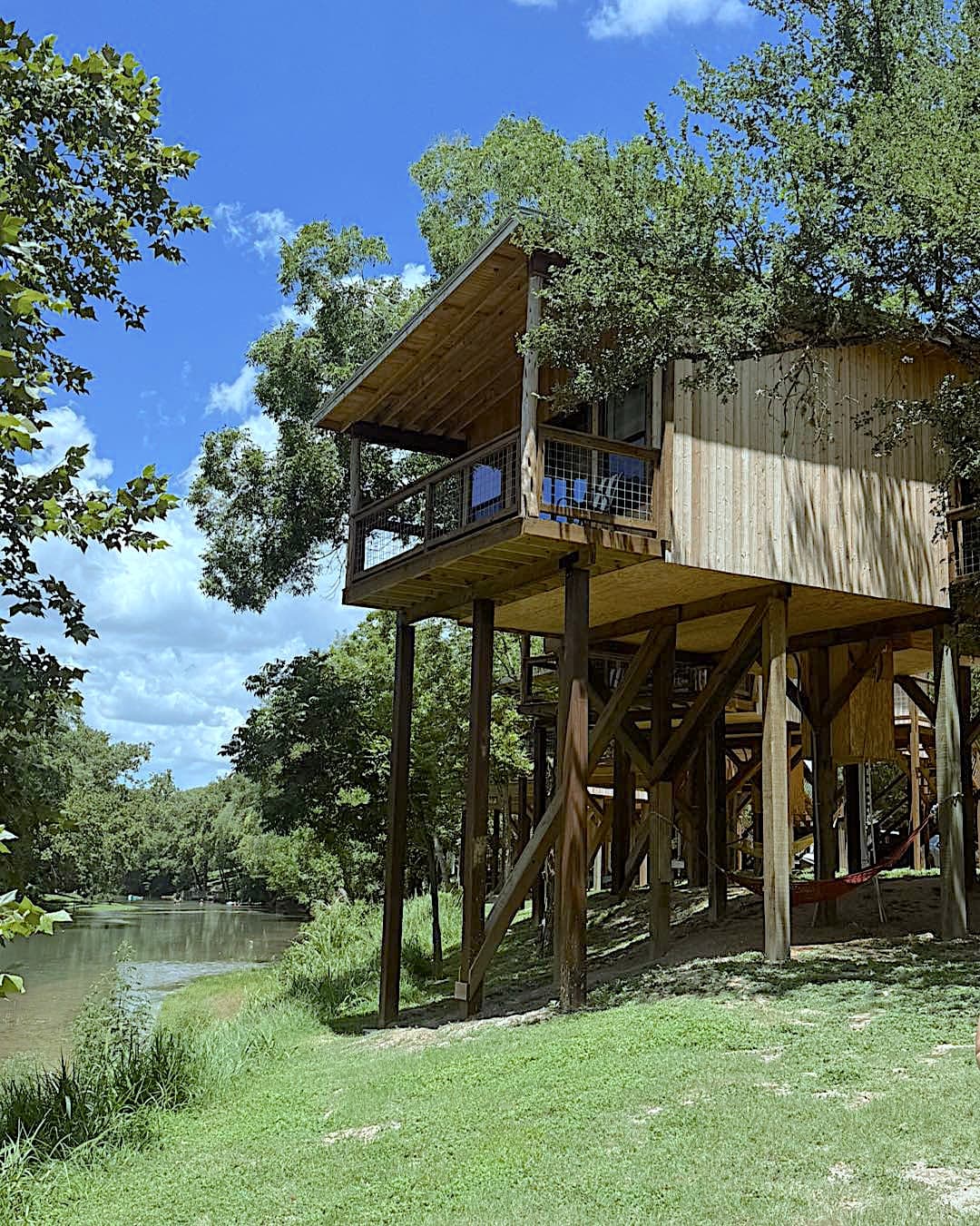 River Road Treehouses