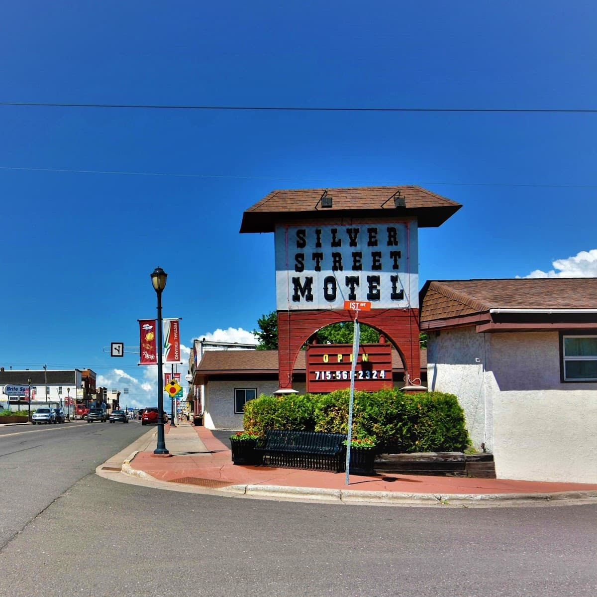 Love Hotels on Silver Street at Hurley WI