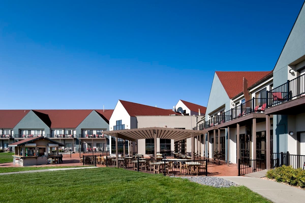 Cedar Shore Resort