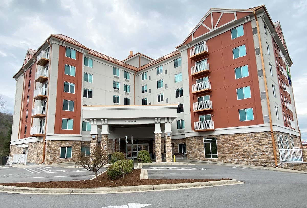 Holiday Inn Express & Suites Asheville Downtown by IHG