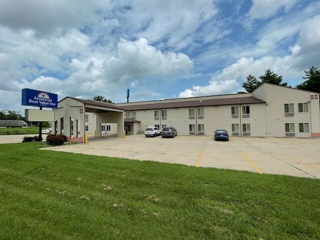 Americas Best Value Inn Beardstown
