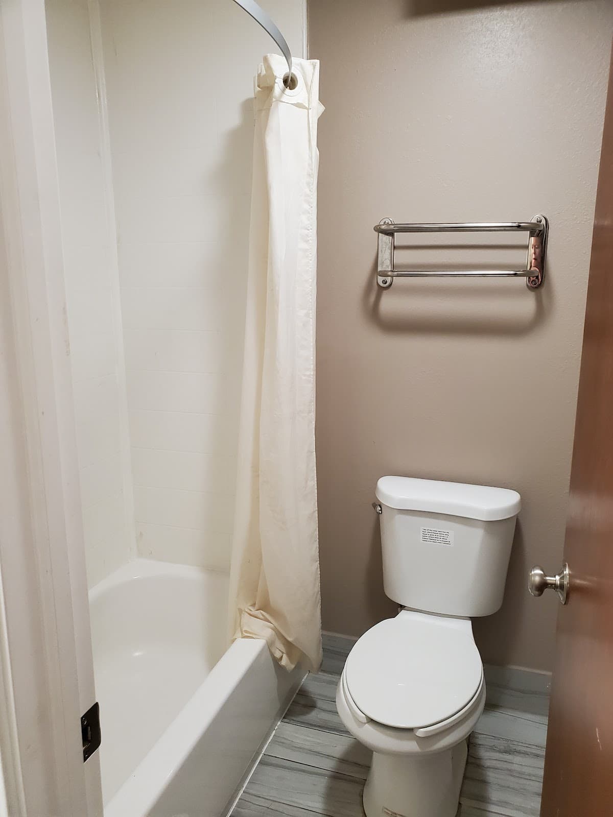 Executive Inn